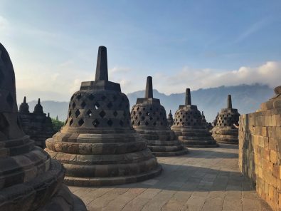 yogyarkarta-et-ses-temples-borobudur-et-prambanan