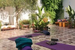 retraite-yoga-a-marrakech-au-studio-dar-anis